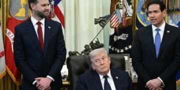 Trump’s Iran Disaster Is Making All His Cronies Look Like Fools