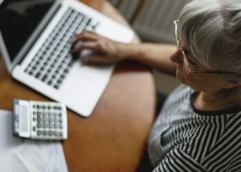 Should you fear private market assets in your 401(k)? Georgetown Retirement Research says no | Fortune