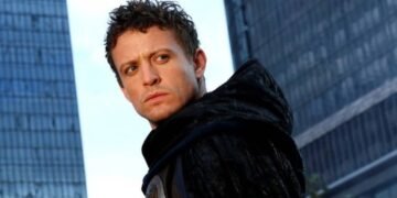 5 Superhero Shows That Have Aged Like Milk
