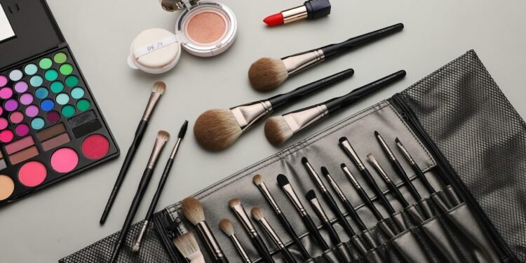 10 High-Quality Makeup Brushes Worth Adding to Your Collection 10 High-Quality Makeup Brushes Worth Adding to Your Collection